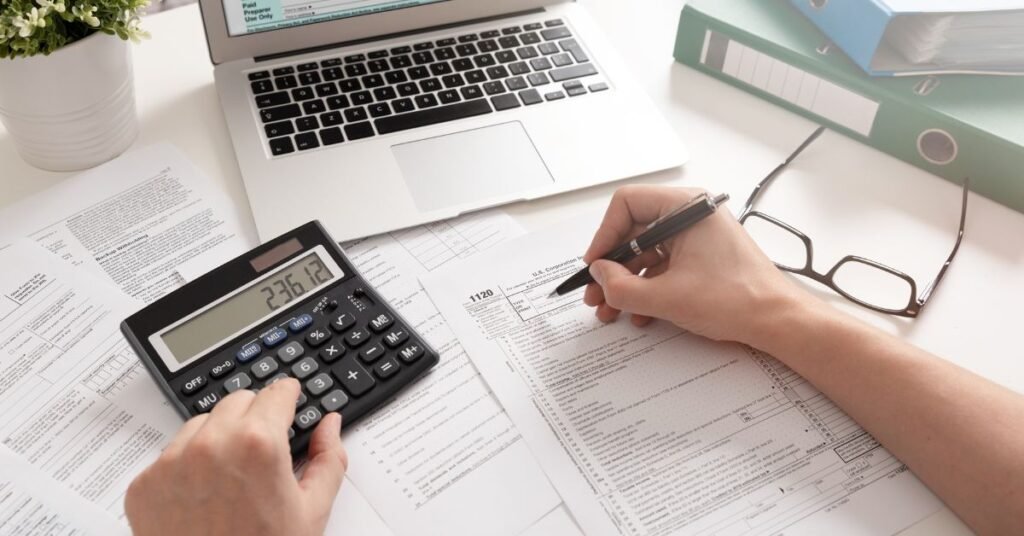How Hiring an Accountant Can Prevent Costly Financial Mistakes